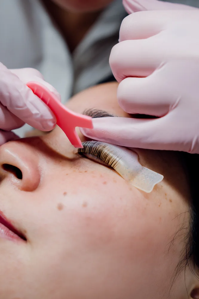 Hidratación de cejas o pestañas
