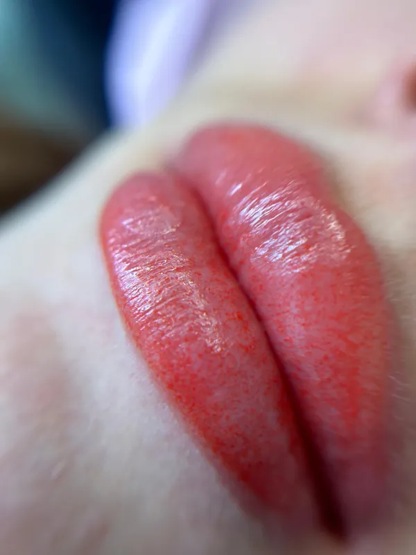 Micropigmentación de labios